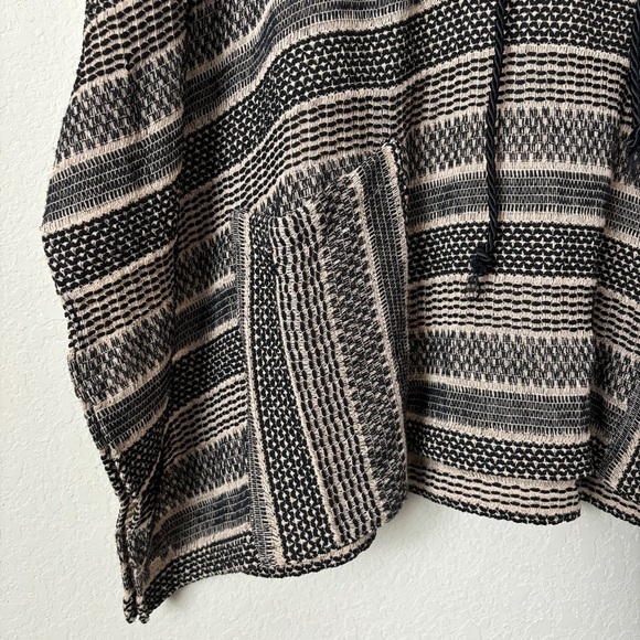 Sita Murt Boho Beachy Fringe Trim Poncho Top - Picture 6 of 11